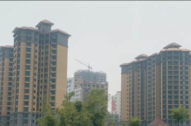 老(lǎo)城(chéng)美(měi)倫水(shuǐ)岸花(huā)園 石頭漆 